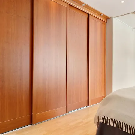 4-bedroom With Balcony شقة *