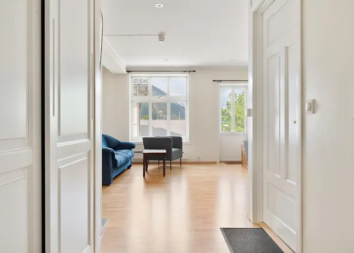 Apartman 4-bedroom With Balcony